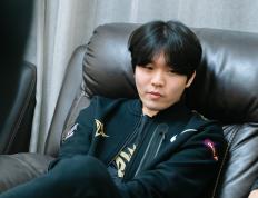 九游- rookie谈tes打jdg 