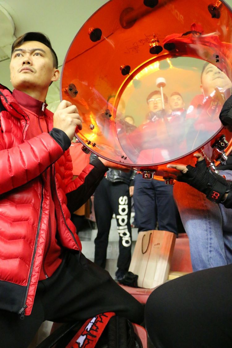 九游体育- 马拉松公开赛掀起高潮,齐鲁白虎队翻盘海滨天狼队,战至最后一刻——球迷期待下一战