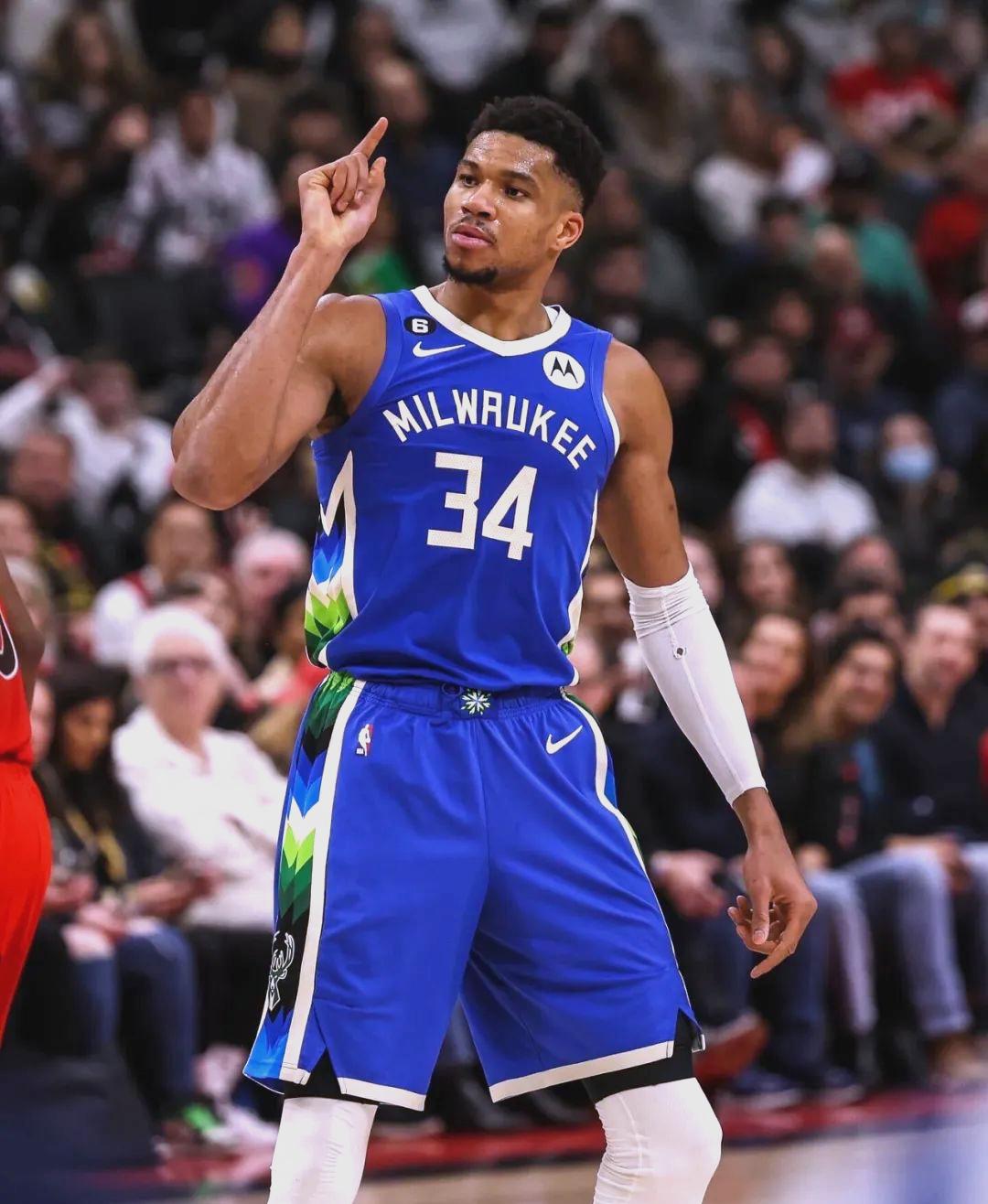 九游体育-关于字母哥回归赛场，连败首场状态亮眼，公牛观众沸腾！的信息