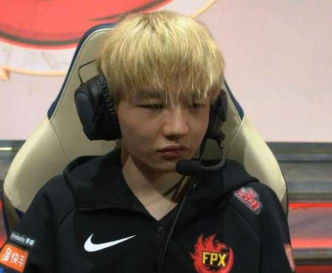 九游-Doinb新星比分优势明显表现惊艳，瑞士队未来可期！的简单介绍