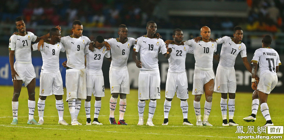 九游-包含德罗巴在TL比赛中问鼎冠军，出色防守引发热议！的词条