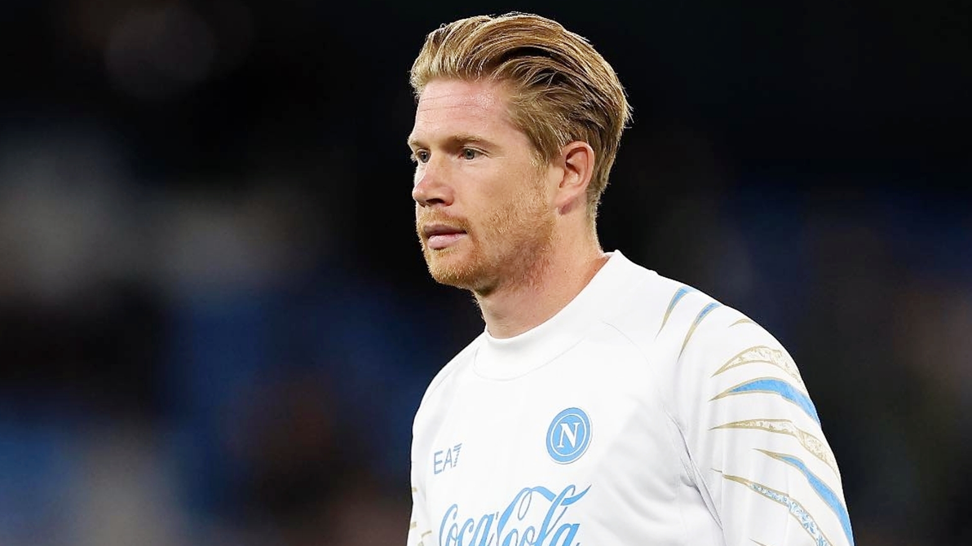 九游娱乐-德布劳内回归赛场，关键助攻首场状态亮眼，G2观众沸腾！的简单介绍